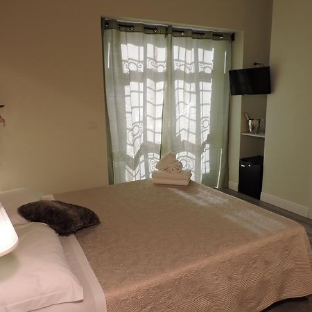 Anfiteatro Suite โรม ภายนอก รูปภาพ
