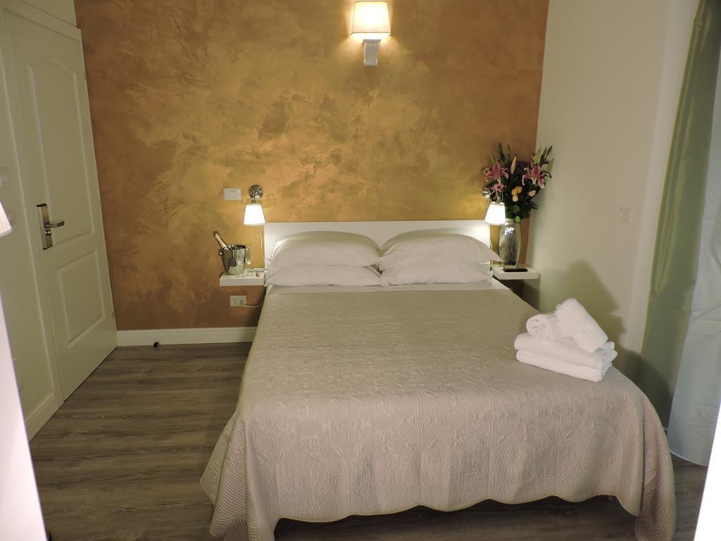 Anfiteatro Suite โรม ภายนอก รูปภาพ