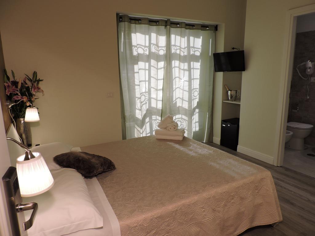 Anfiteatro Suite โรม ภายนอก รูปภาพ
